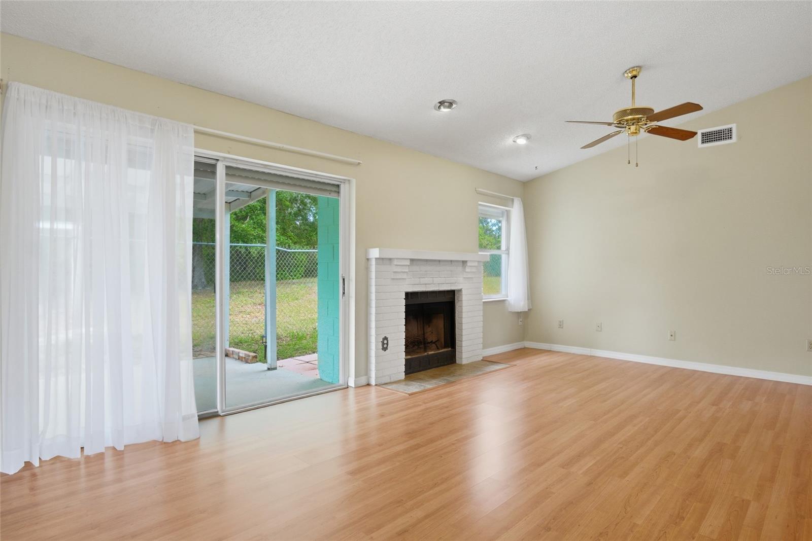 2246 W FIRWOOD DR, DELTONA, FL, 32725