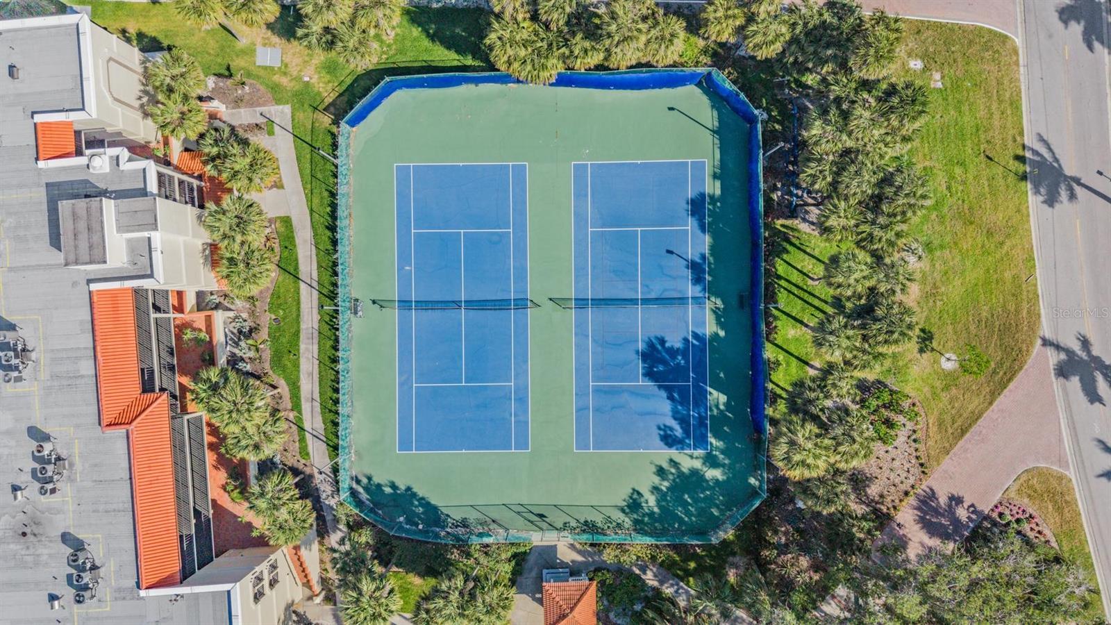 7435 BAYSHORE DR #303, TREASURE ISLAND, FL, 33706