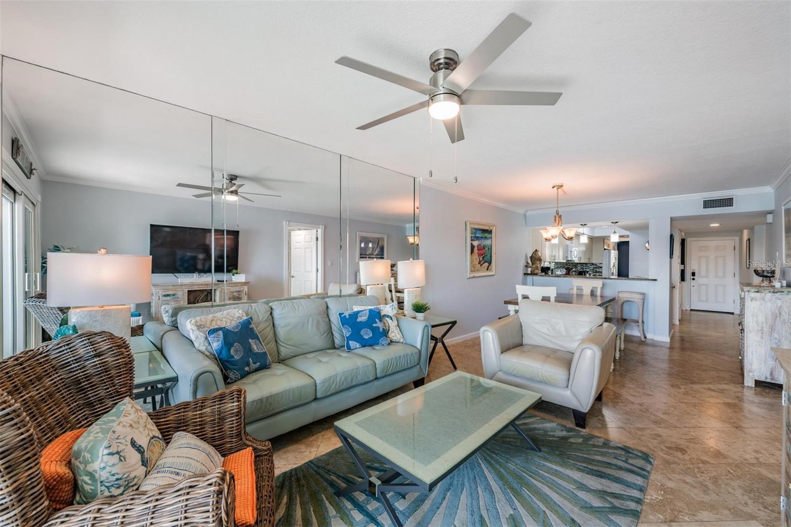 7435 BAYSHORE DR #303, TREASURE ISLAND, FL, 33706