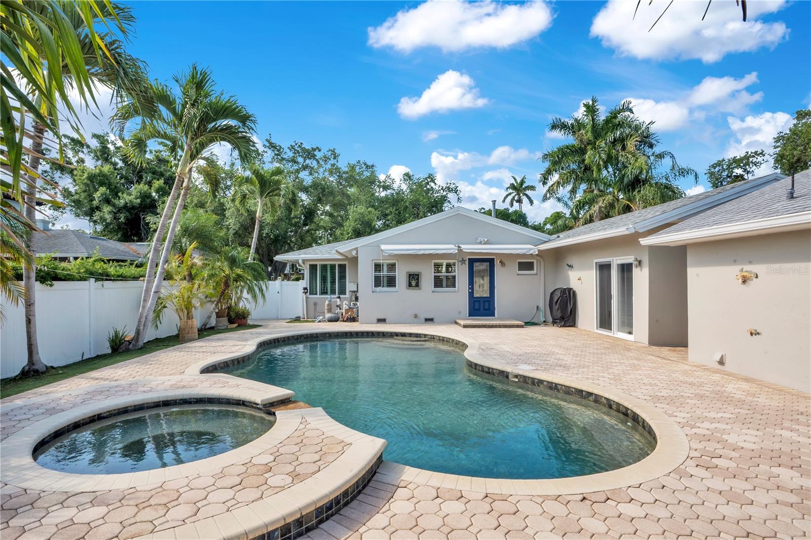 145 27TH AVE N, ST PETERSBURG, FL, 33704