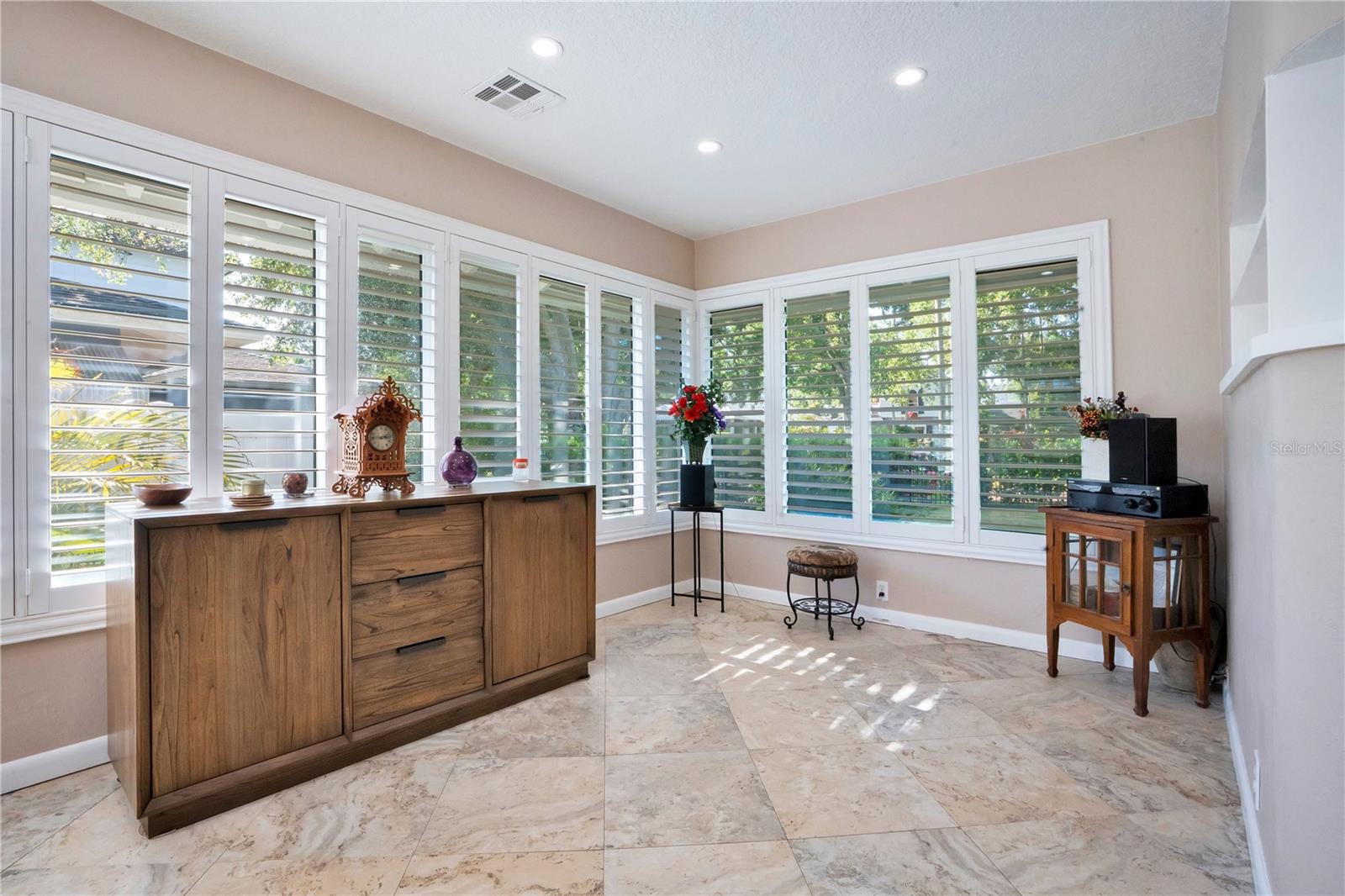 145 27TH AVE N, ST PETERSBURG, FL, 33704