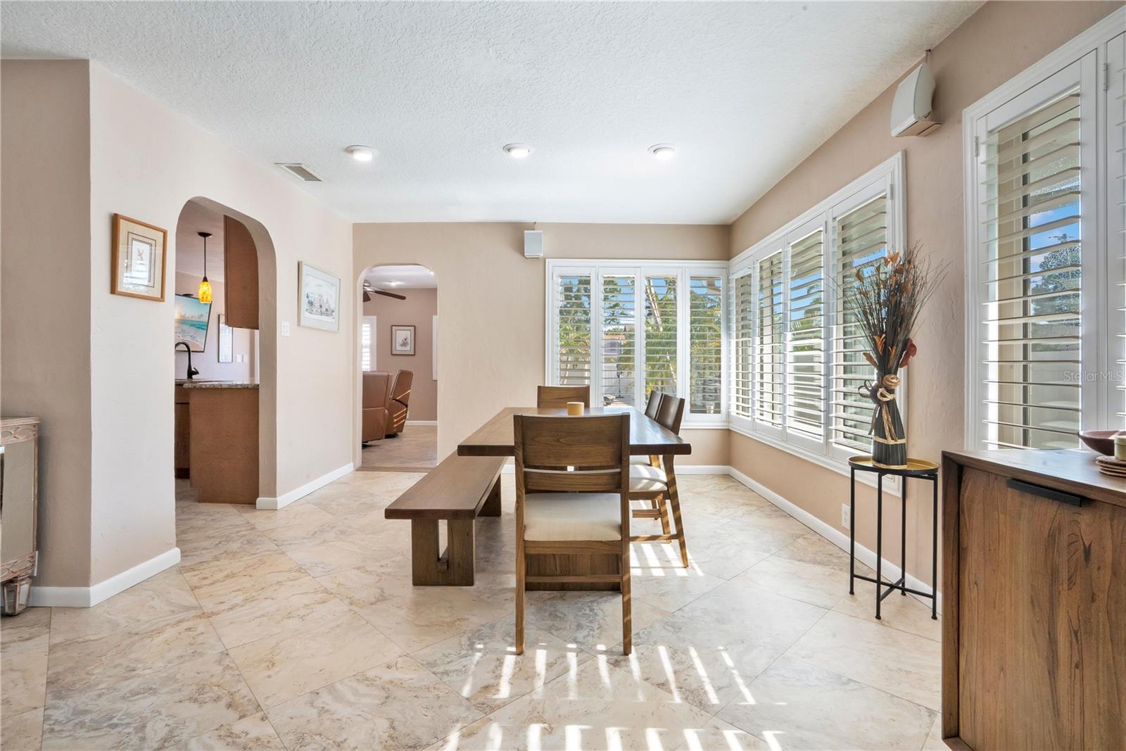 145 27TH AVE N, ST PETERSBURG, FL, 33704