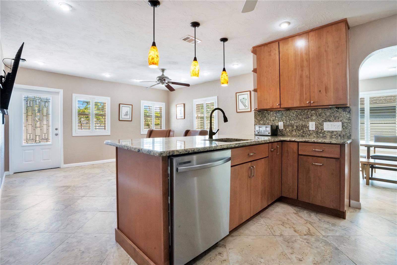 145 27TH AVE N, ST PETERSBURG, FL, 33704