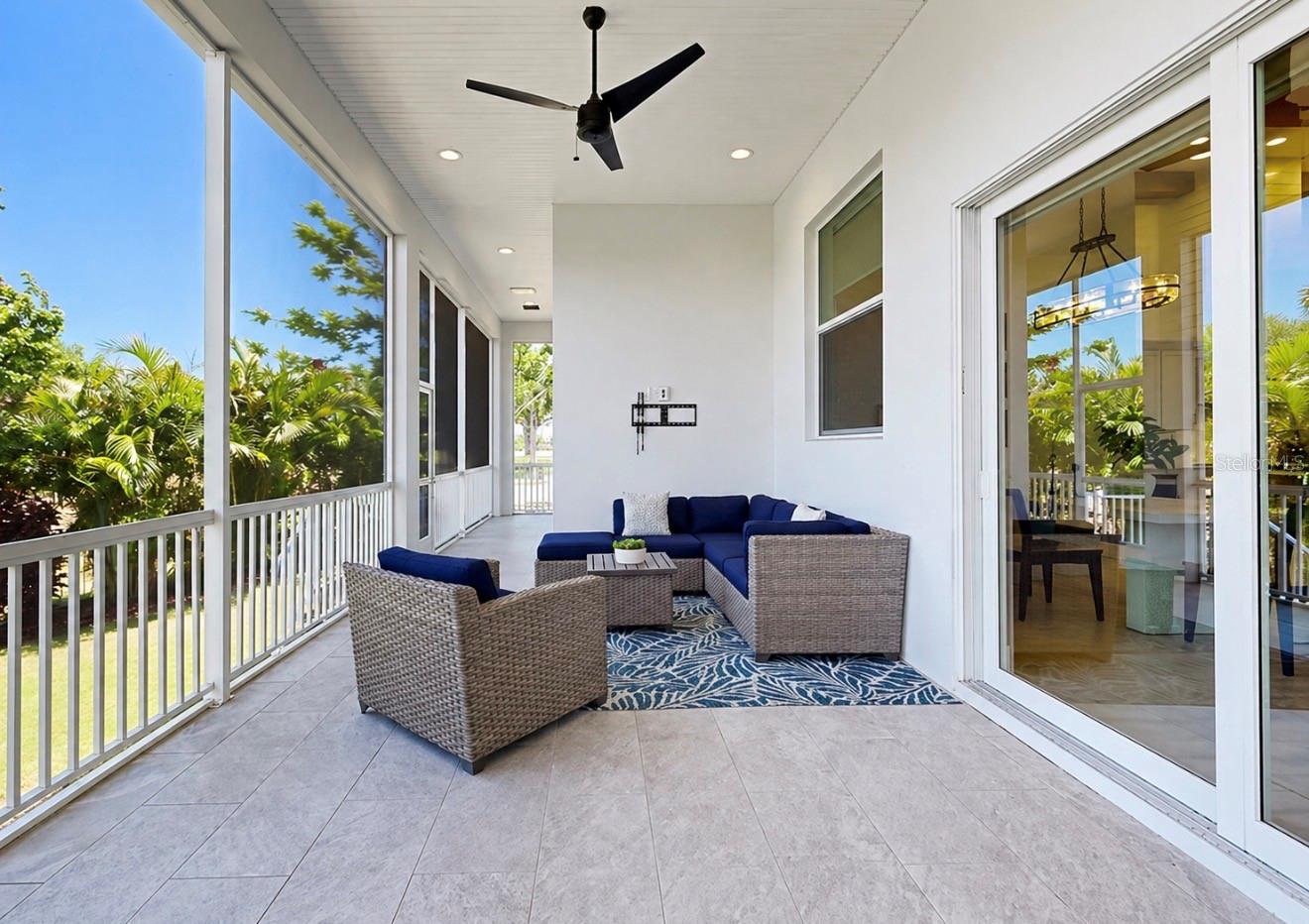 5605 SEAGRASS PL, APOLLO BEACH, FL, 33572