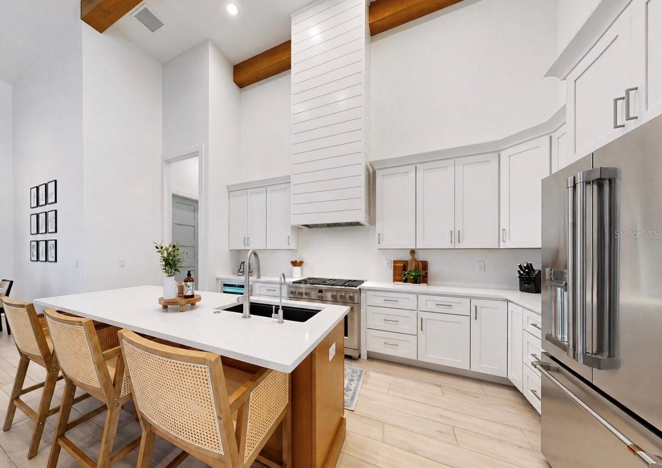 5605 SEAGRASS PL, APOLLO BEACH, FL, 33572