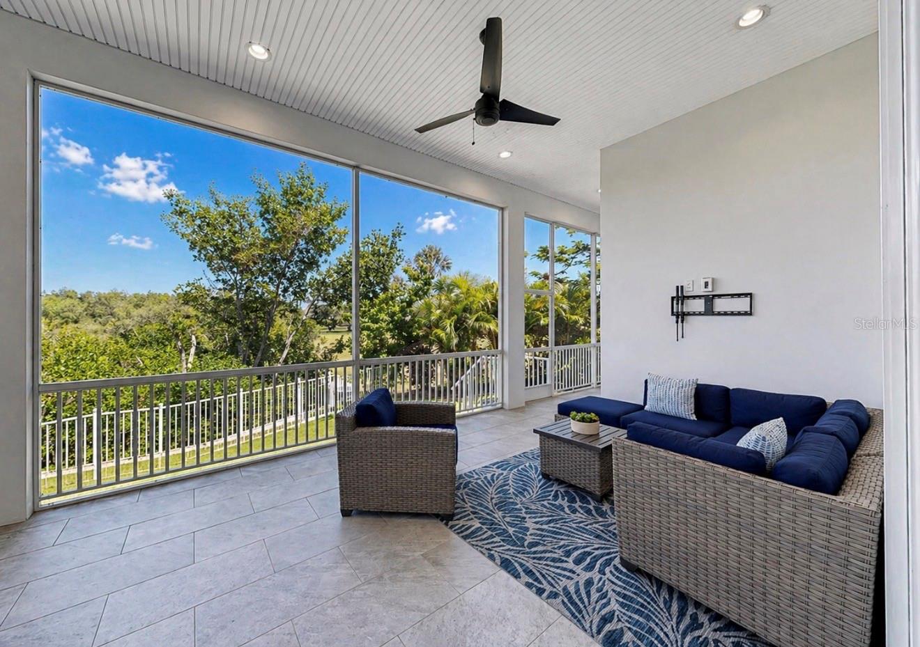 5605 SEAGRASS PL, APOLLO BEACH, FL, 33572