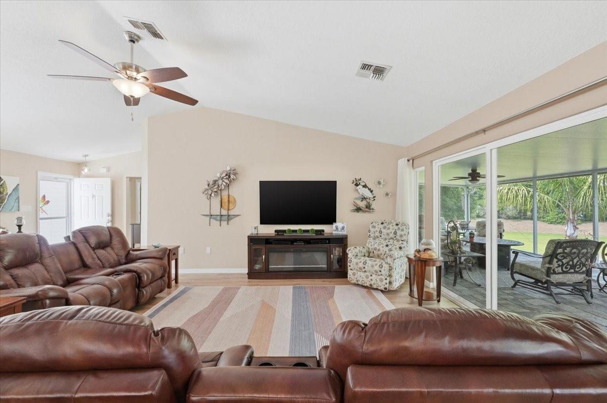 6101 MAGPIE DR, LAKELAND, FL, 33809