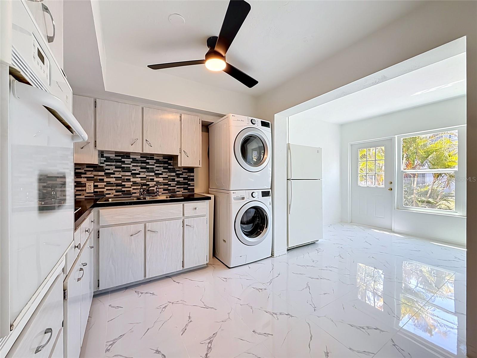 4295 58TH WAY N #1604, KENNETH CITY, FL, 33709