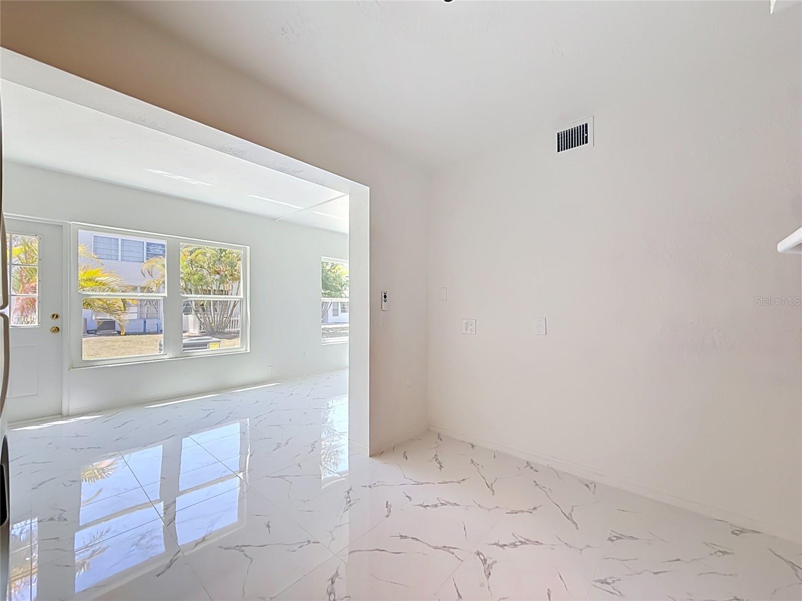 4295 58TH WAY N #1604, KENNETH CITY, FL, 33709