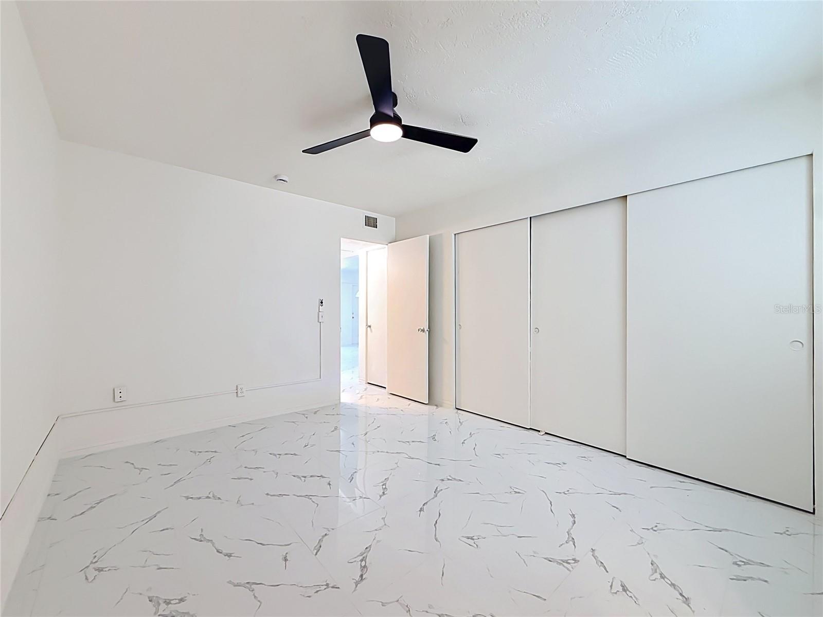 4295 58TH WAY N #1604, KENNETH CITY, FL, 33709