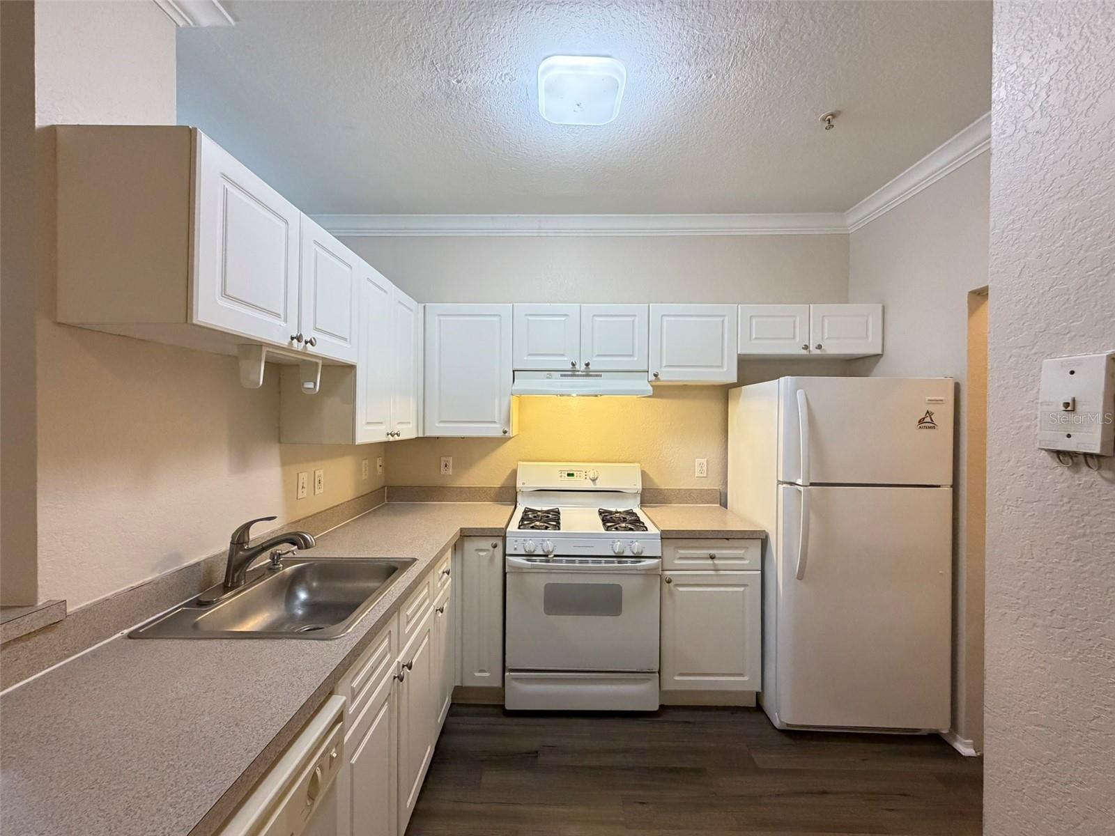 3319 S KIRKMAN RD #311, ORLANDO, FL, 32811