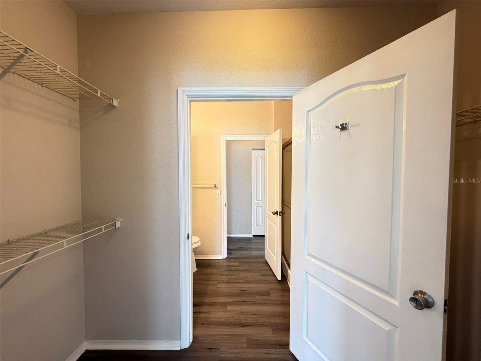 3319 S KIRKMAN RD #311, ORLANDO, FL, 32811