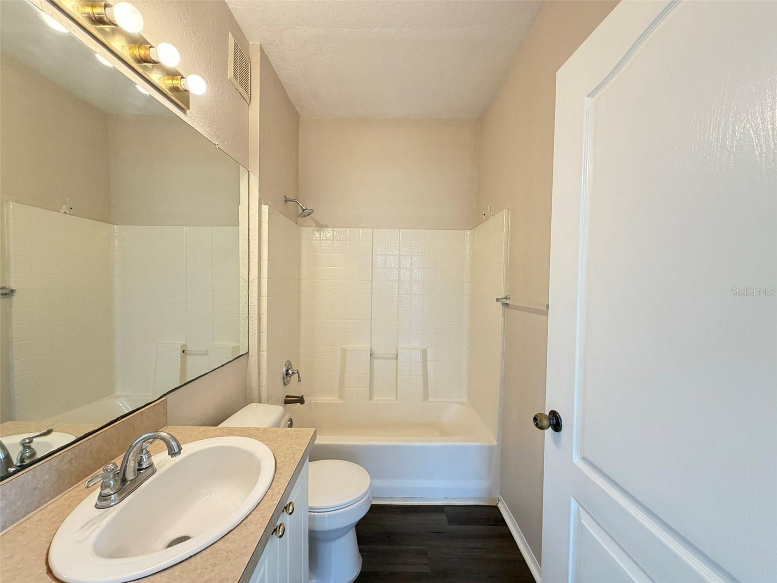 3319 S KIRKMAN RD #311, ORLANDO, FL, 32811