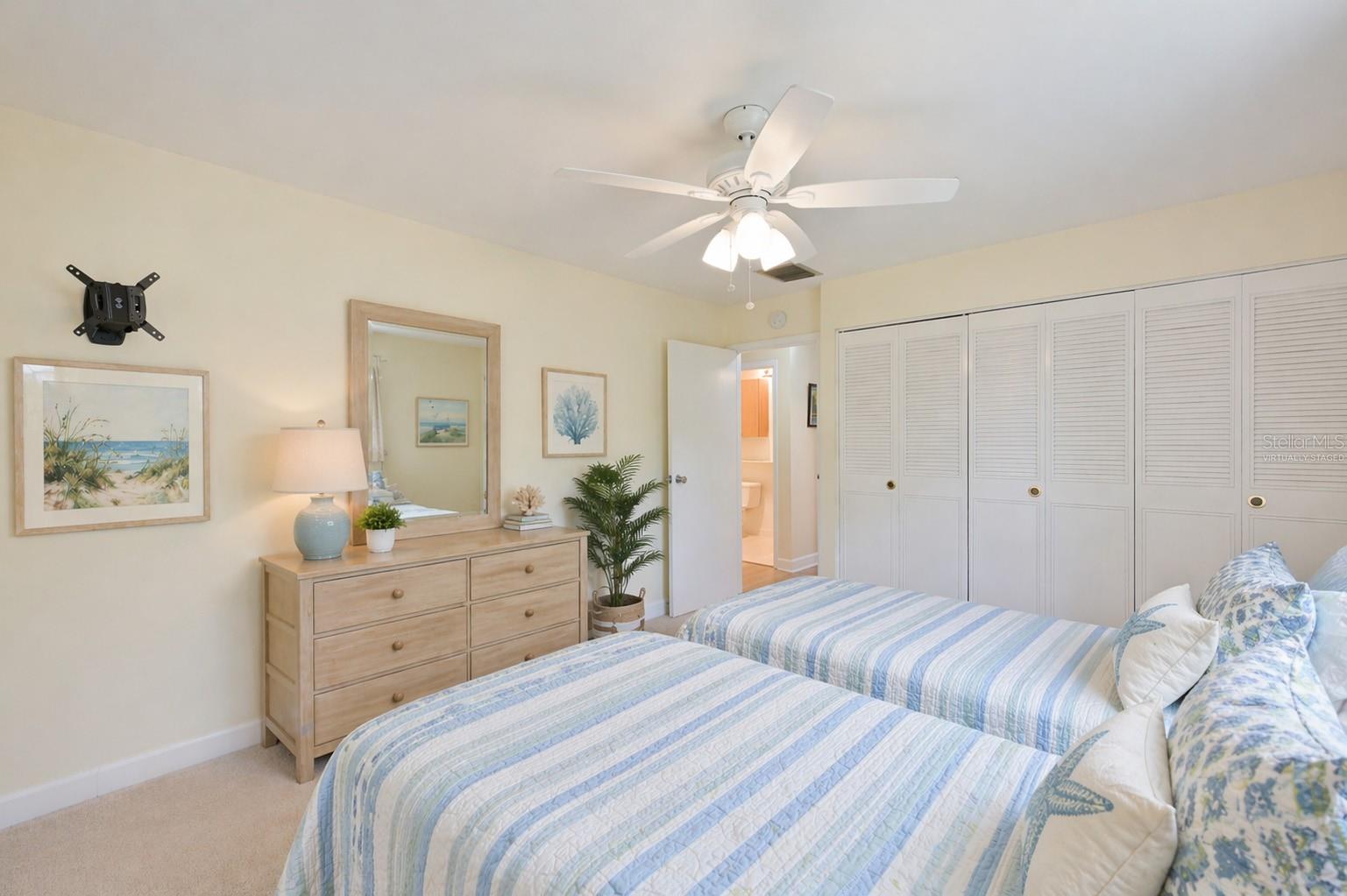 2202 CLUBHOUSE DR #169, SUN CITY CENTER, FL, 33573