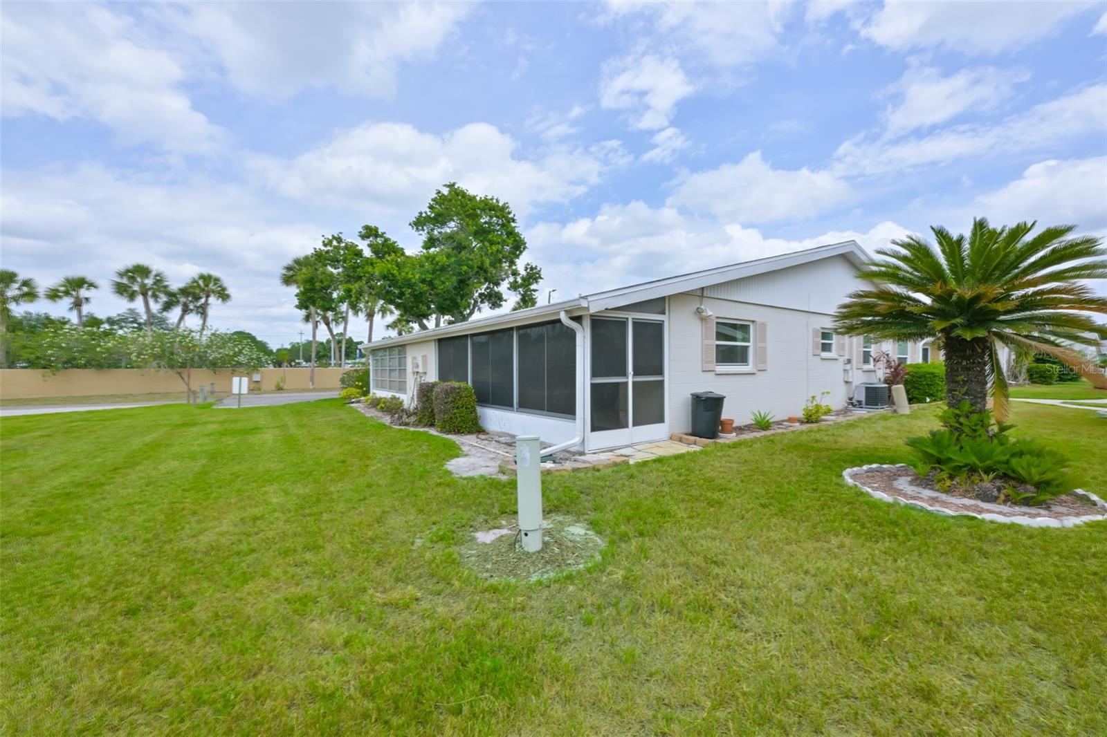 2202 CLUBHOUSE DR #169, SUN CITY CENTER, FL, 33573