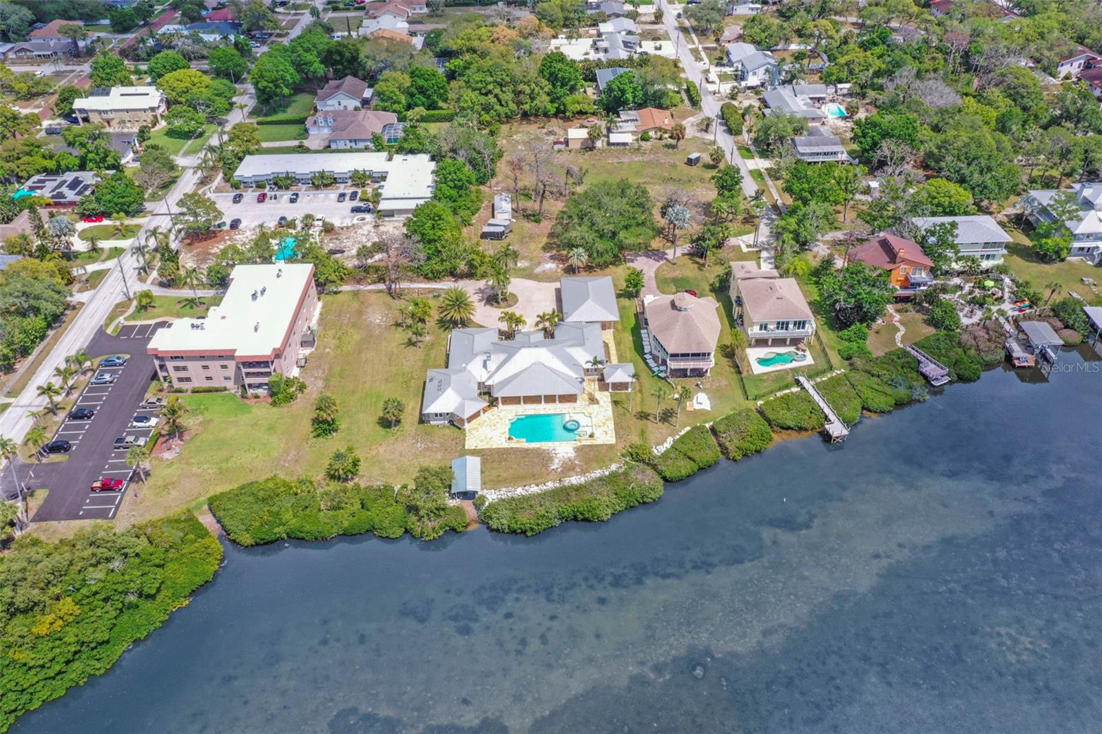 1721 GULF RD, TARPON SPRINGS, FL, 34689