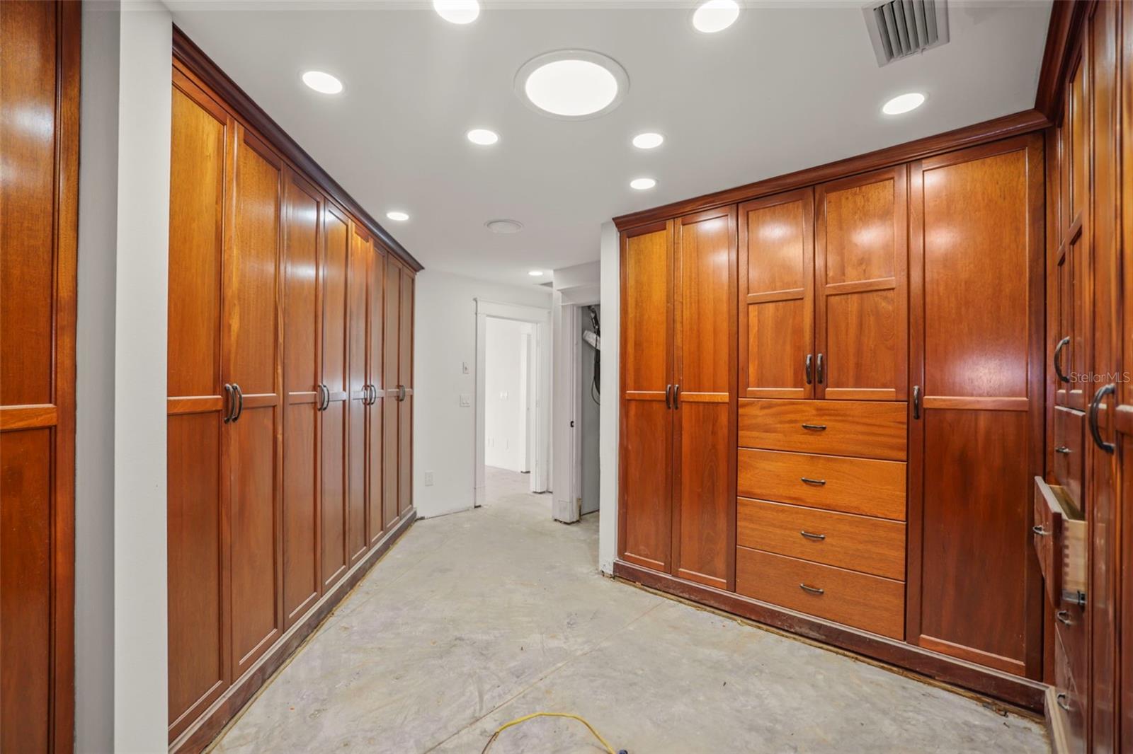 1721 GULF RD, TARPON SPRINGS, FL, 34689