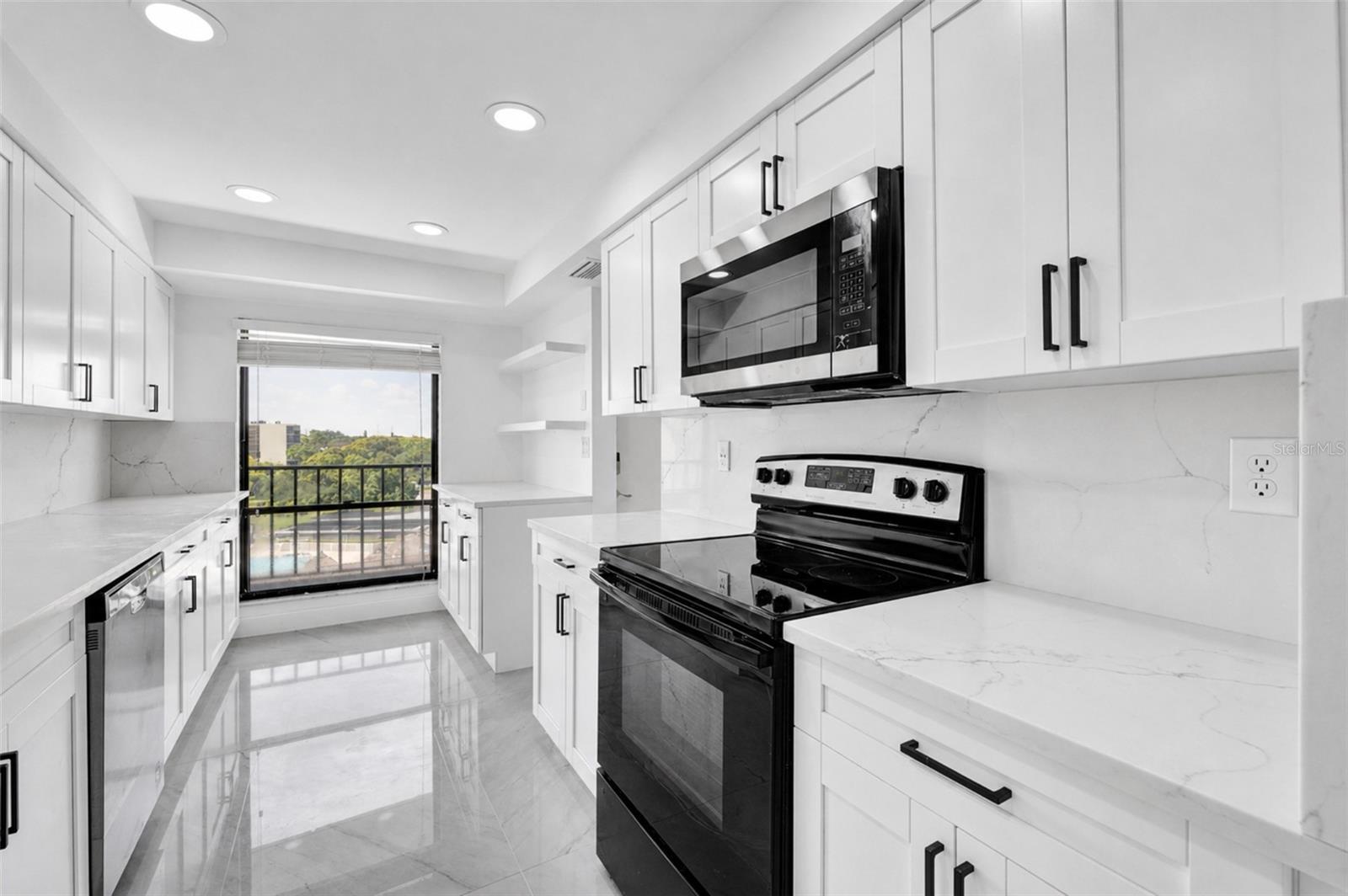 3300 COVE CAY DR #6-C, CLEARWATER, FL, 33760