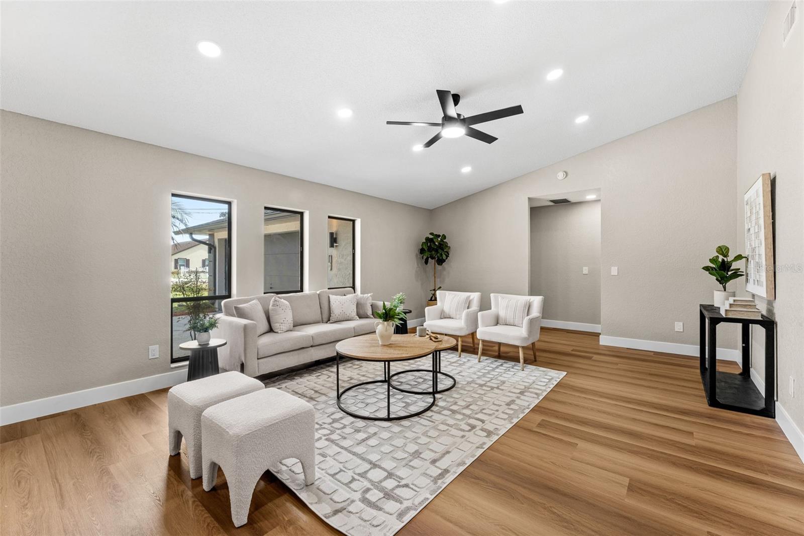 117 POINCIANA RD, EDGEWATER, FL, 32141