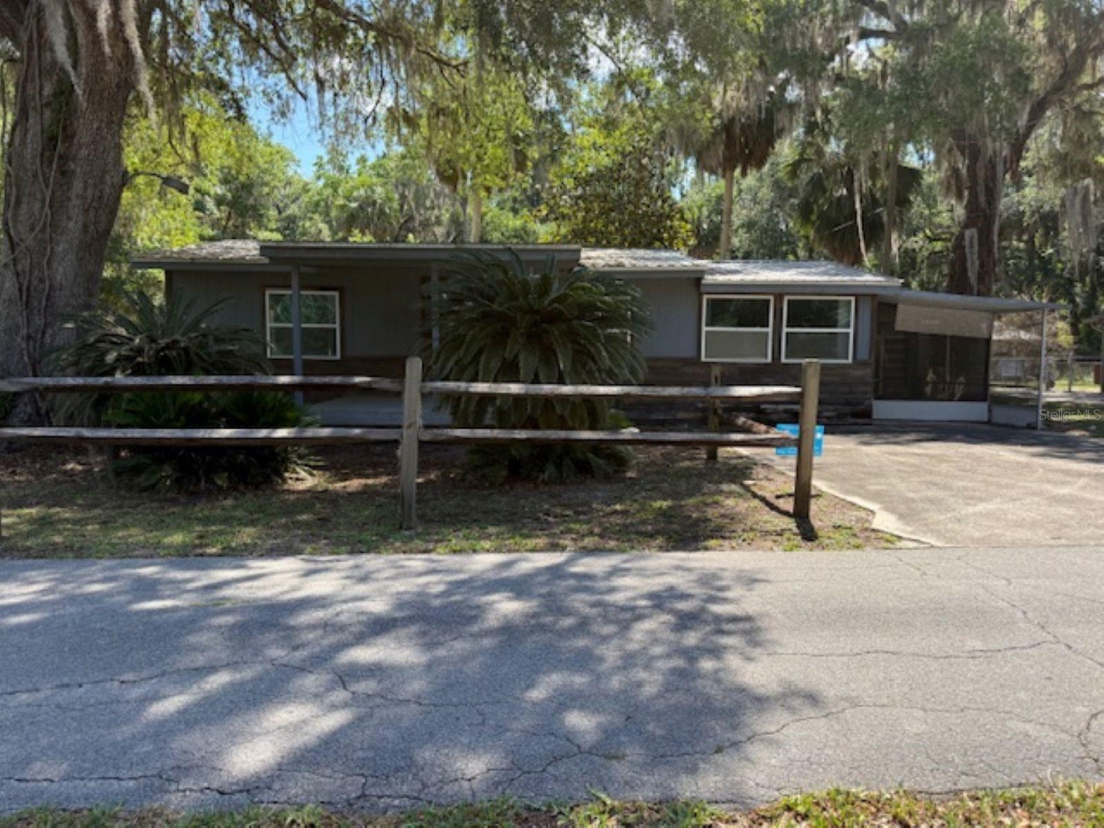 3189 CR 419, LAKE PANASOFFKEE, FL, 33538