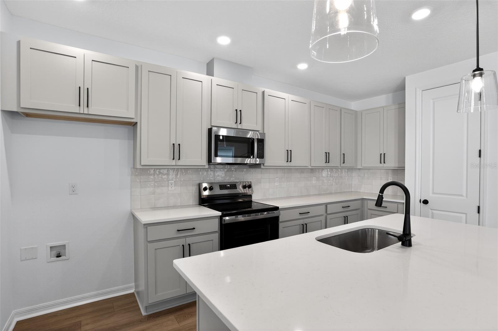 30131 EMERALD FOREST DR, MOUNT DORA, FL, 32757