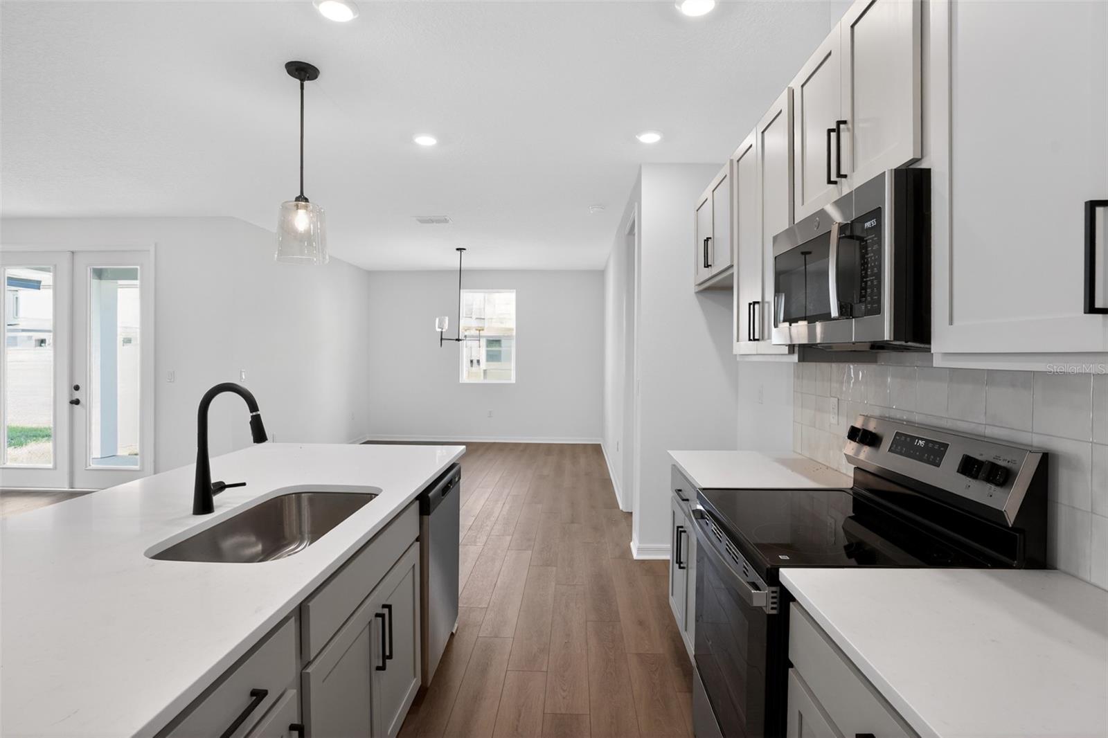 30131 EMERALD FOREST DR, MOUNT DORA, FL, 32757