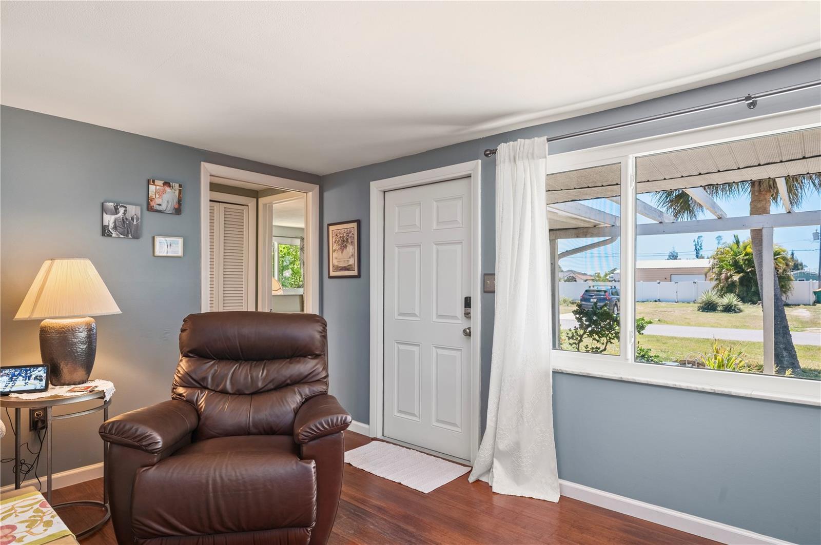 540 GROVE AVE NW, PORT CHARLOTTE, FL, 33952