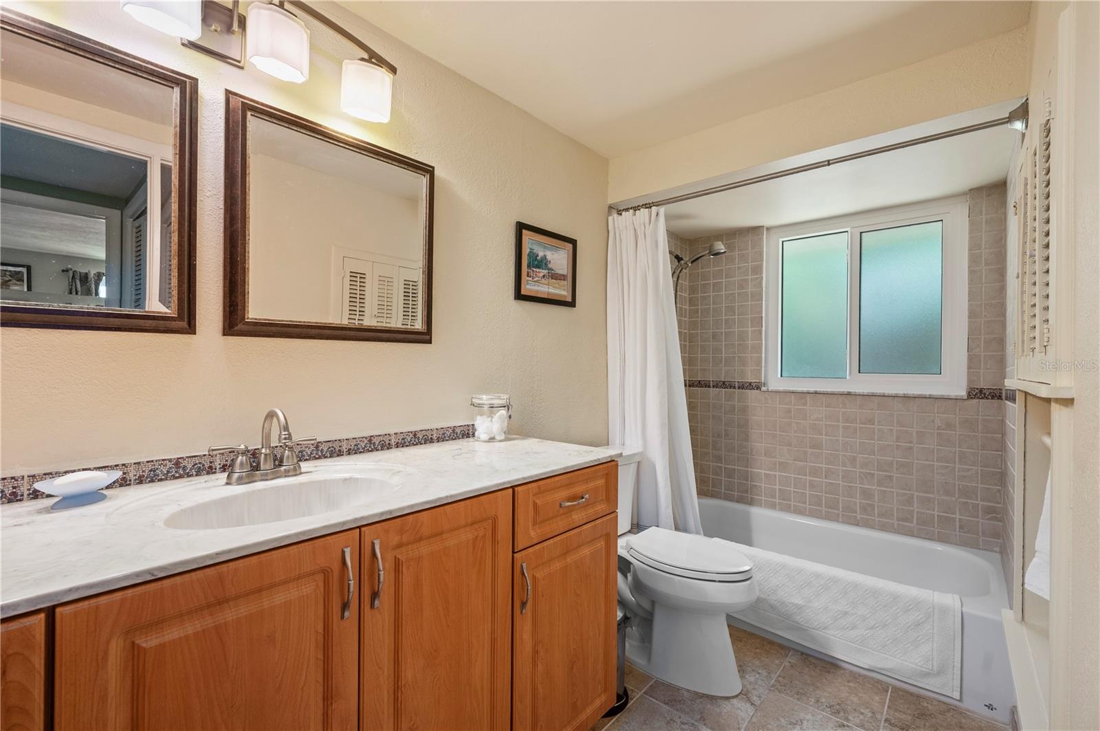 540 GROVE AVE NW, PORT CHARLOTTE, FL, 33952