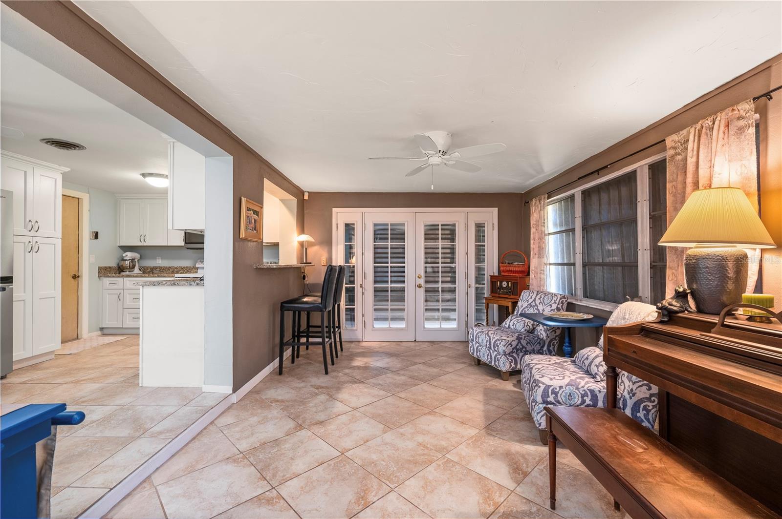 540 GROVE AVE NW, PORT CHARLOTTE, FL, 33952