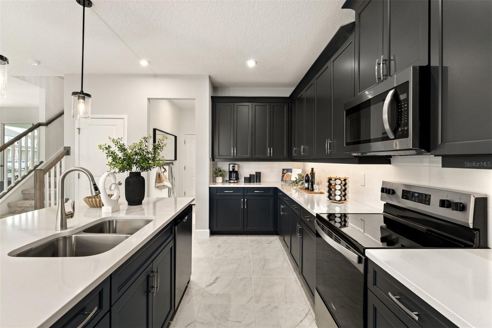 416 BANANA PEPPER WAY, GROVELAND, FL, 34736