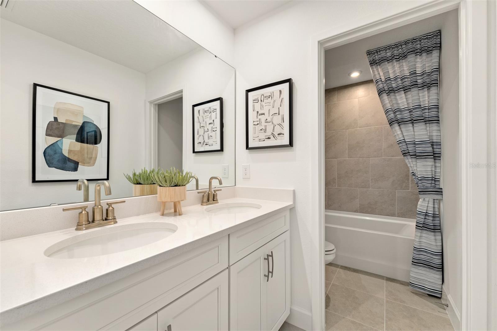 416 BANANA PEPPER WAY, GROVELAND, FL, 34736