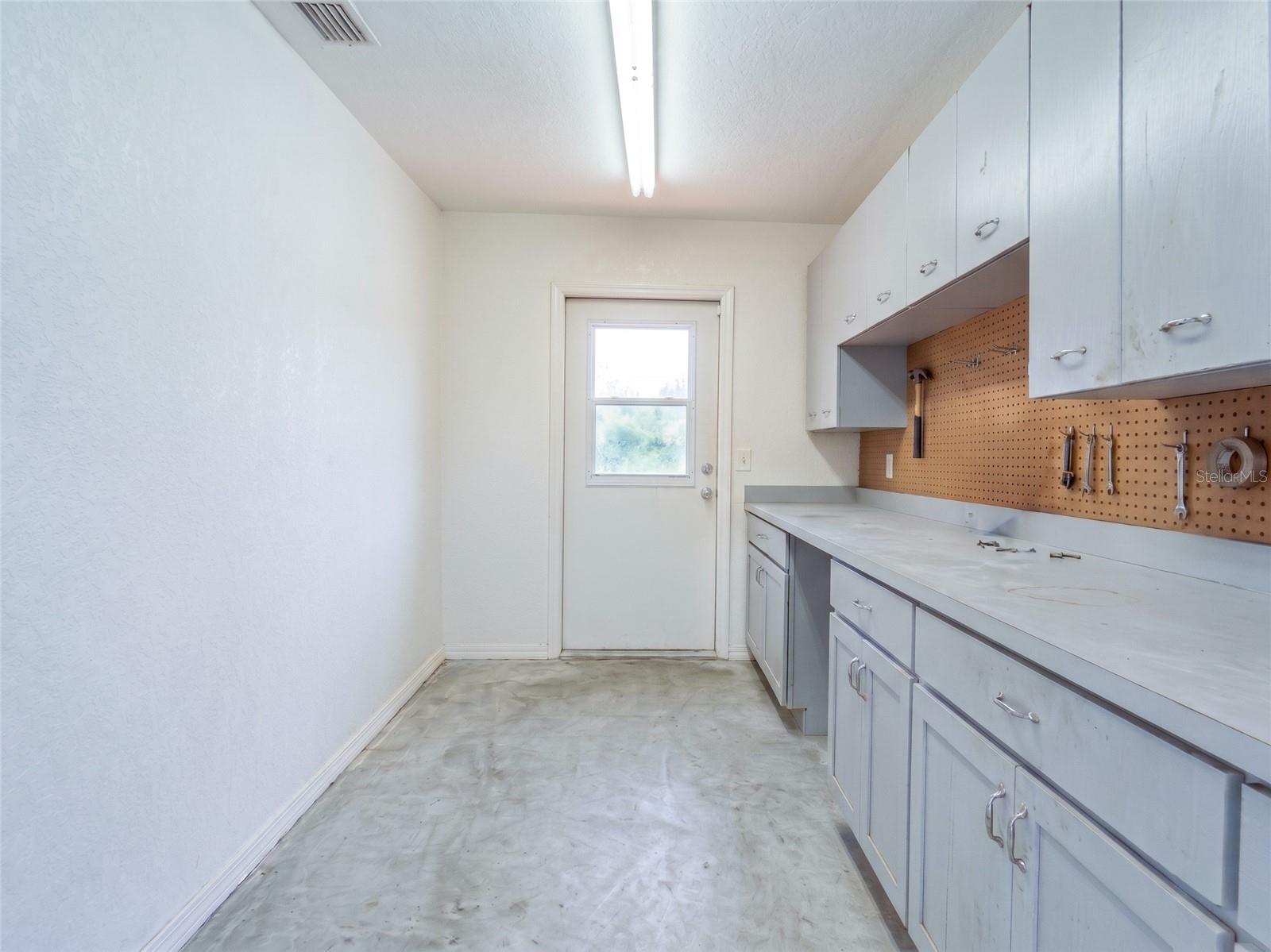 6170 DAVID BLVD, PORT CHARLOTTE, FL, 33981