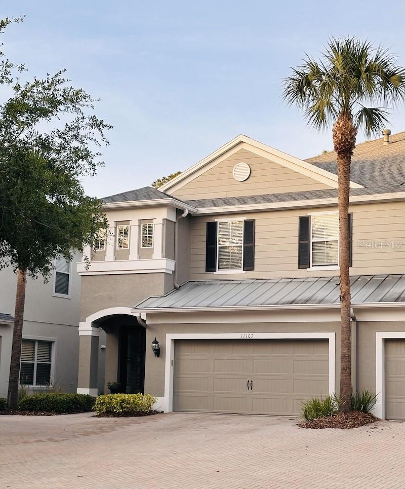 11107 GREEN PARK CIR, TAMPA, FL, 33626