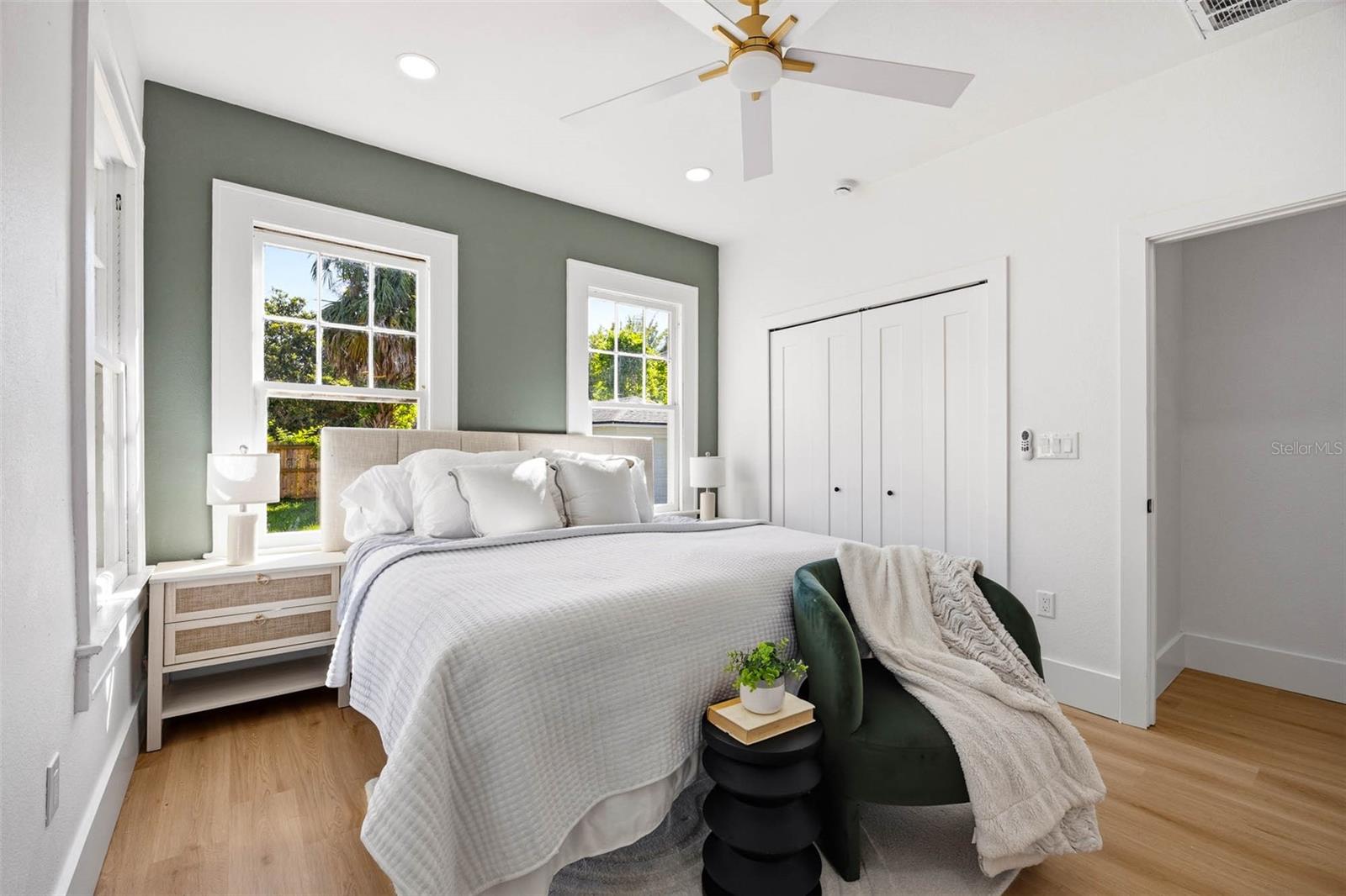 2507 N RIDGEWOOD AVE, TAMPA, FL, 33602