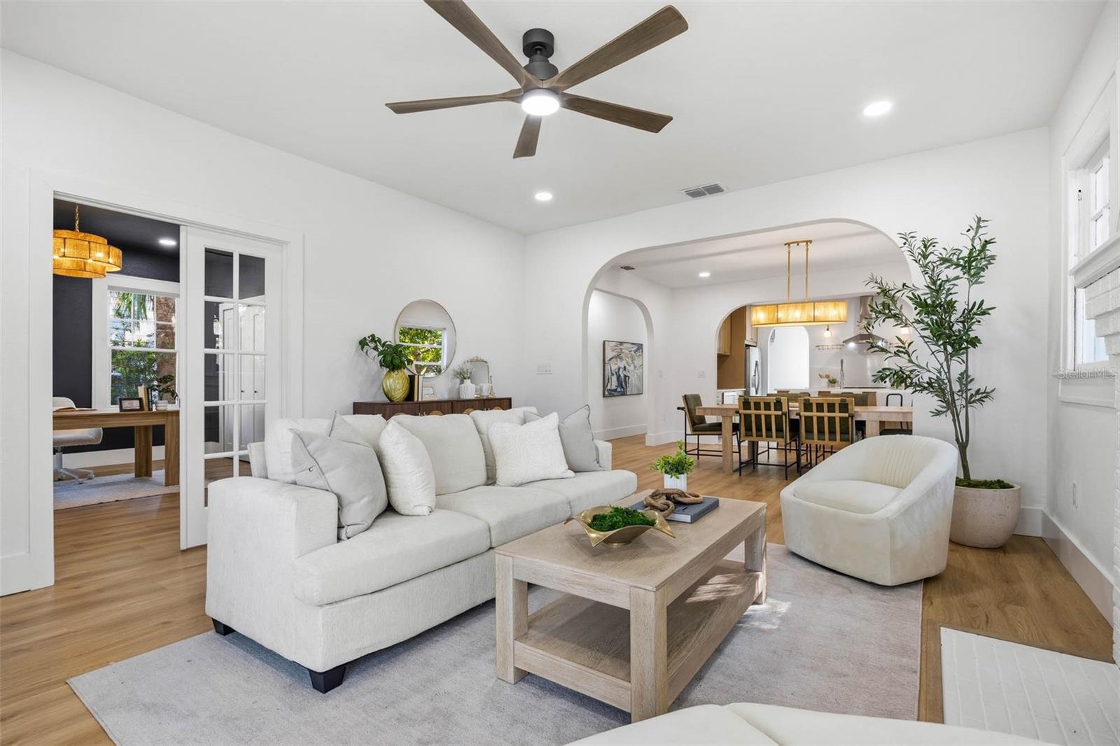 2507 N RIDGEWOOD AVE, TAMPA, FL, 33602