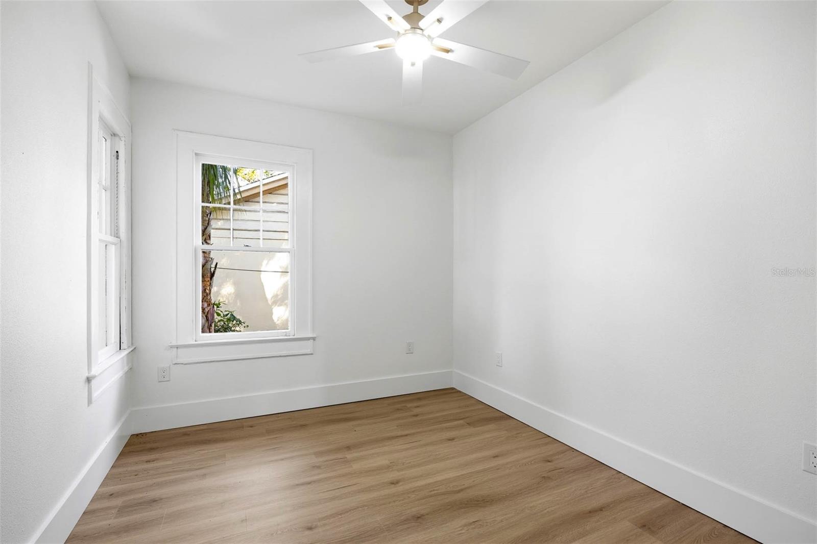 2507 N RIDGEWOOD AVE, TAMPA, FL, 33602