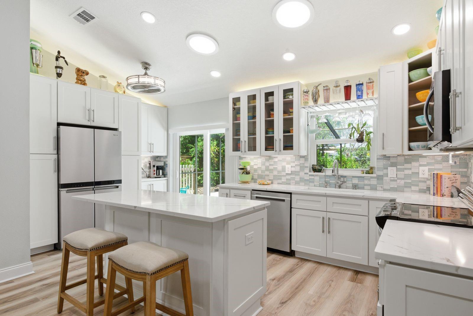 2221 CORONADA WAY S, ST PETERSBURG, FL, 33712