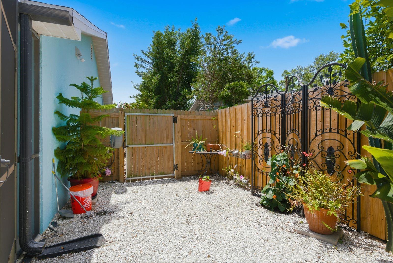 2221 CORONADA WAY S, ST PETERSBURG, FL, 33712