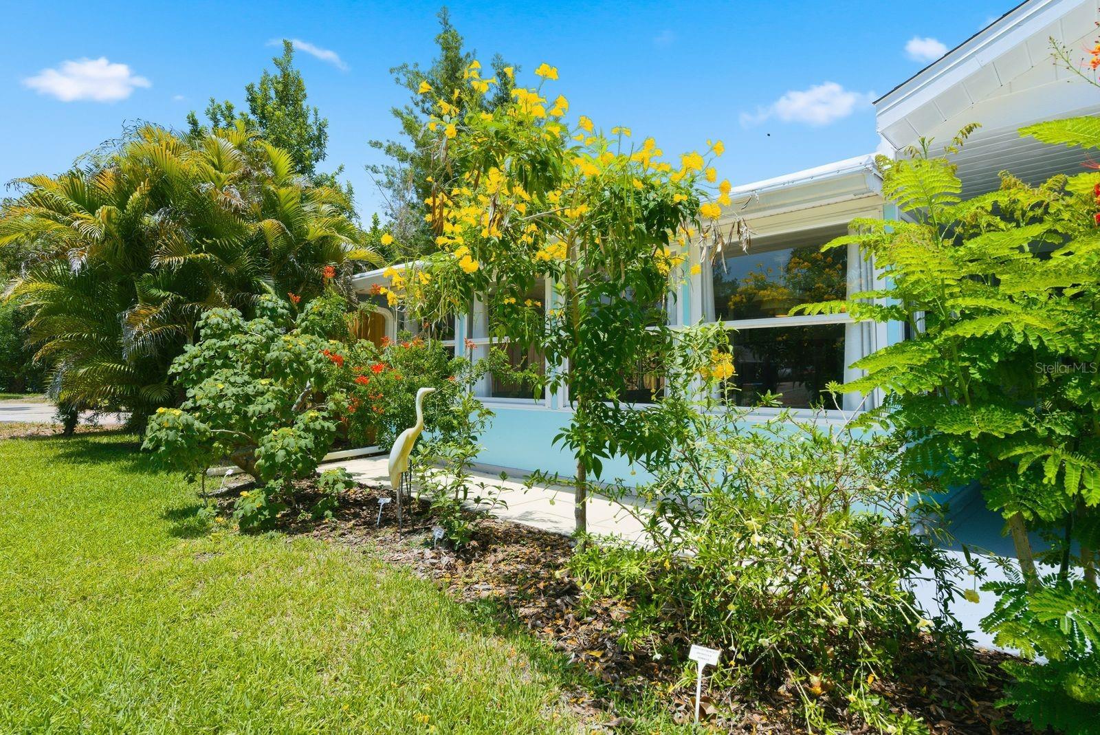 2221 CORONADA WAY S, ST PETERSBURG, FL, 33712
