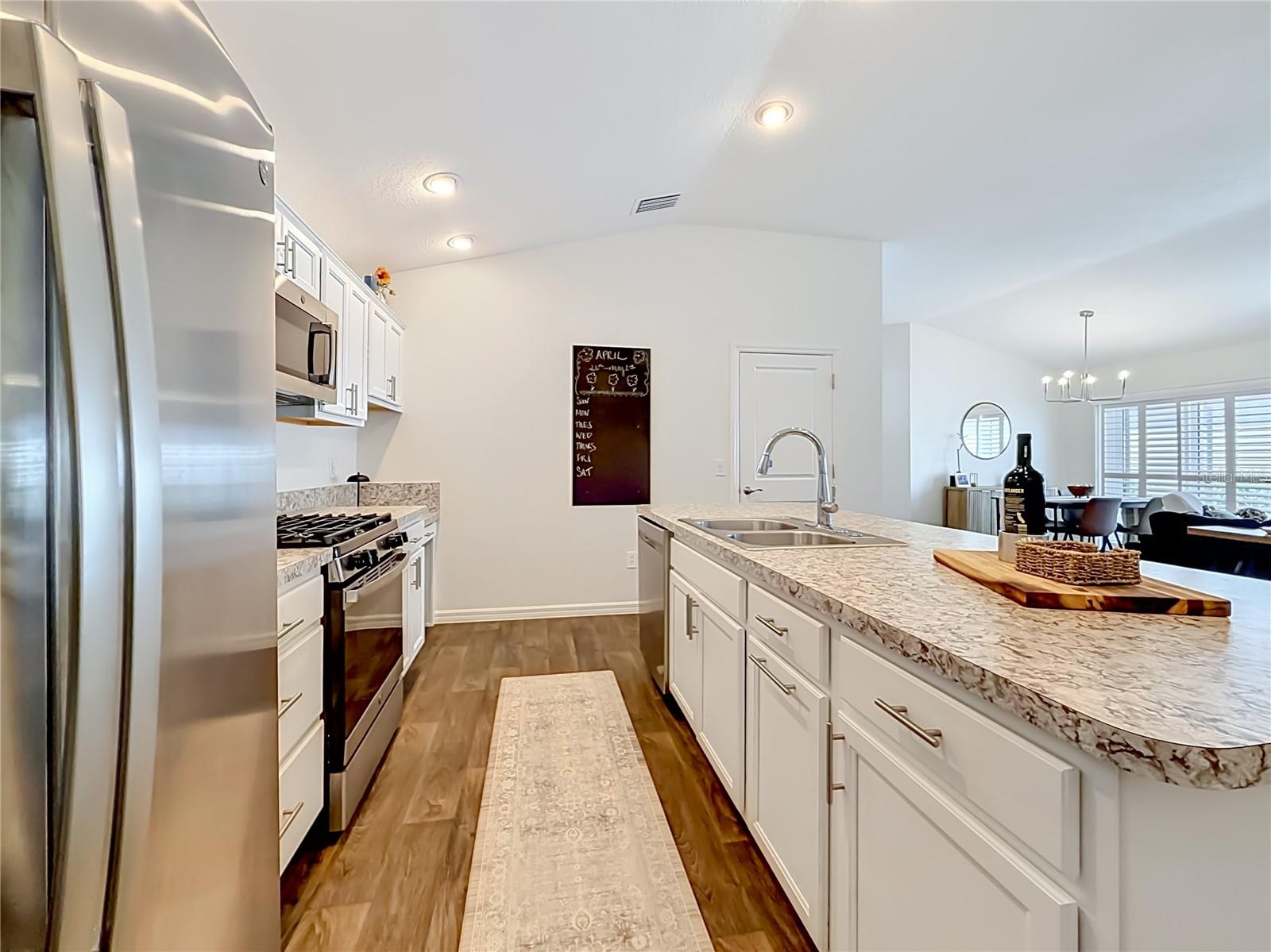 6231 ATKINSON LN, THE VILLAGES, FL, 32163