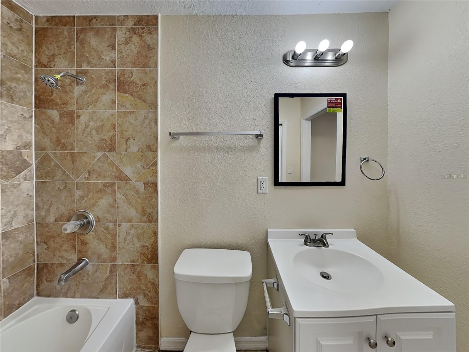 1385 DEAN ST, MULBERRY, FL, 33860