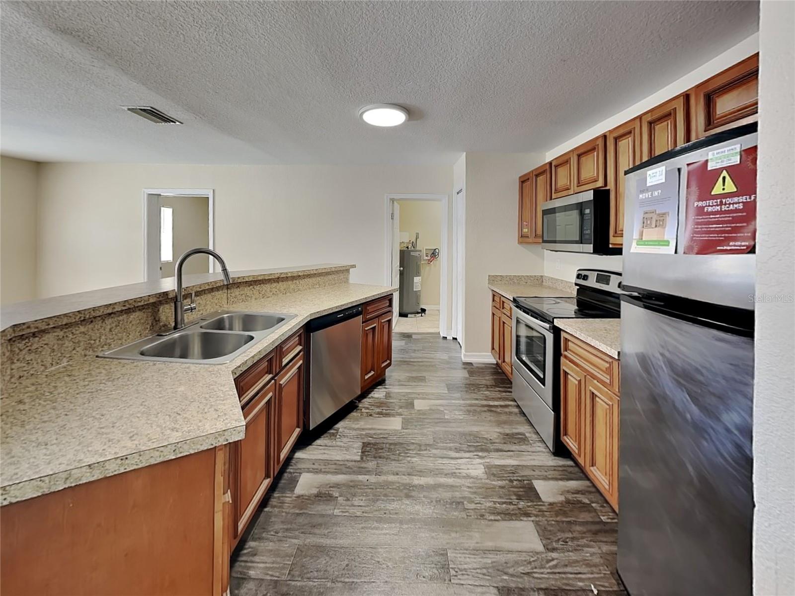 1385 DEAN ST, MULBERRY, FL, 33860