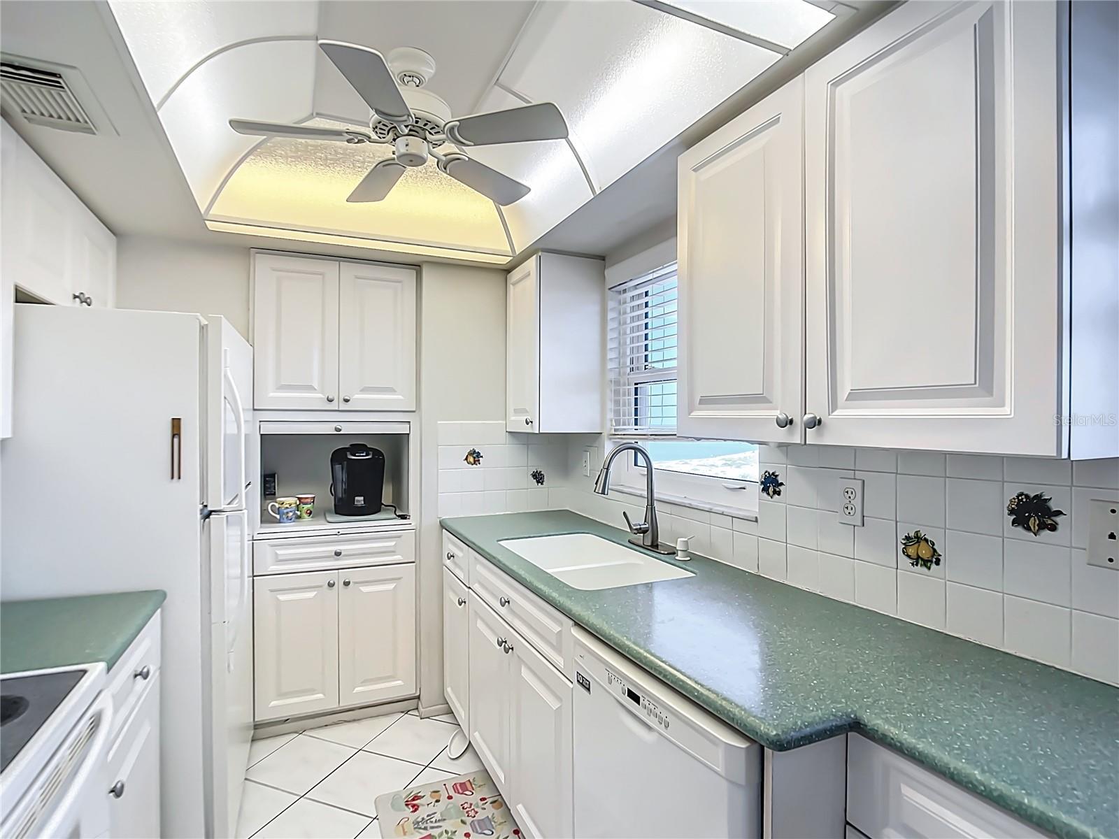 1255 TARPON CENTER DR #510, VENICE, FL, 34285