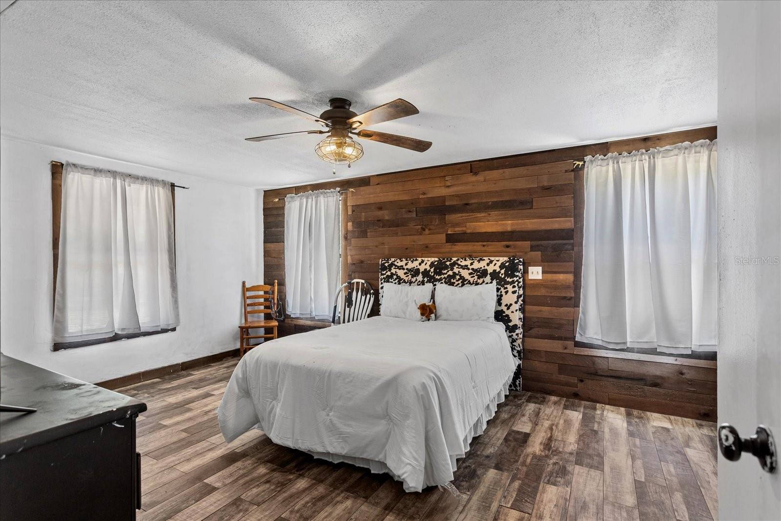 160 DEERPATH RD, DEBARY, FL, 32713