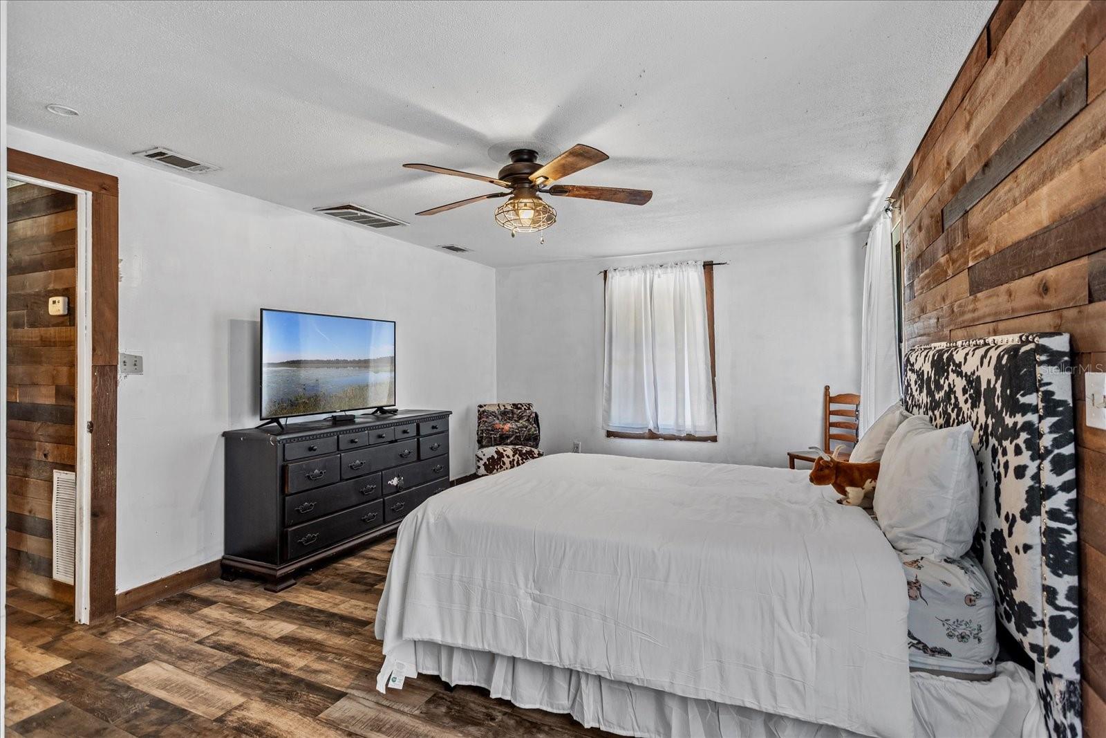 160 DEERPATH RD, DEBARY, FL, 32713