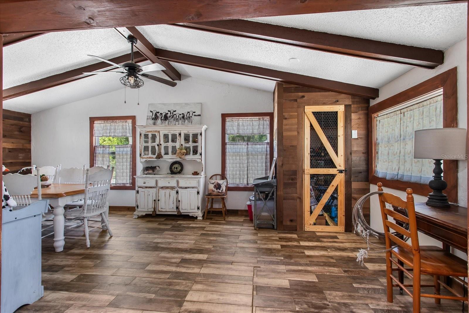 160 DEERPATH RD, DEBARY, FL, 32713