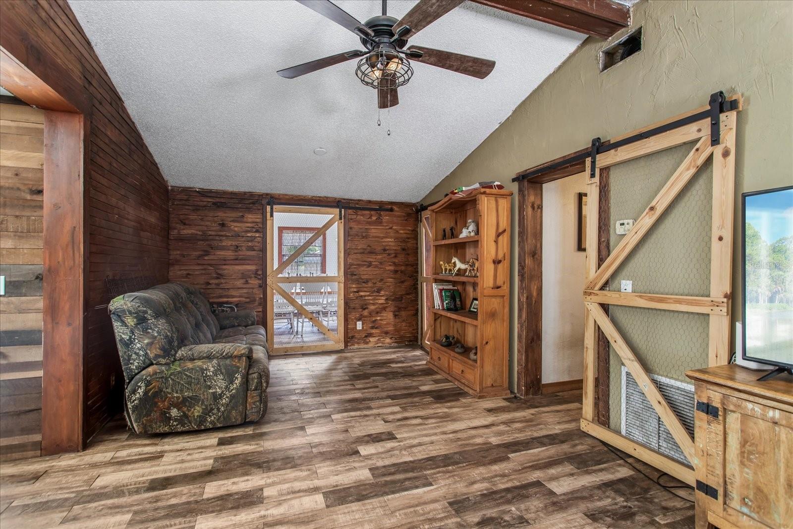 160 DEERPATH RD, DEBARY, FL, 32713