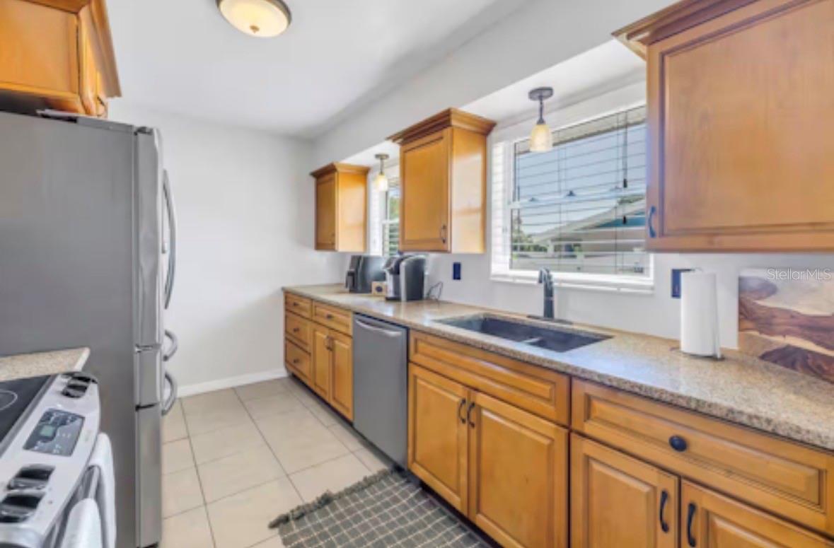 8199 115TH ST, SEMINOLE, FL, 33772