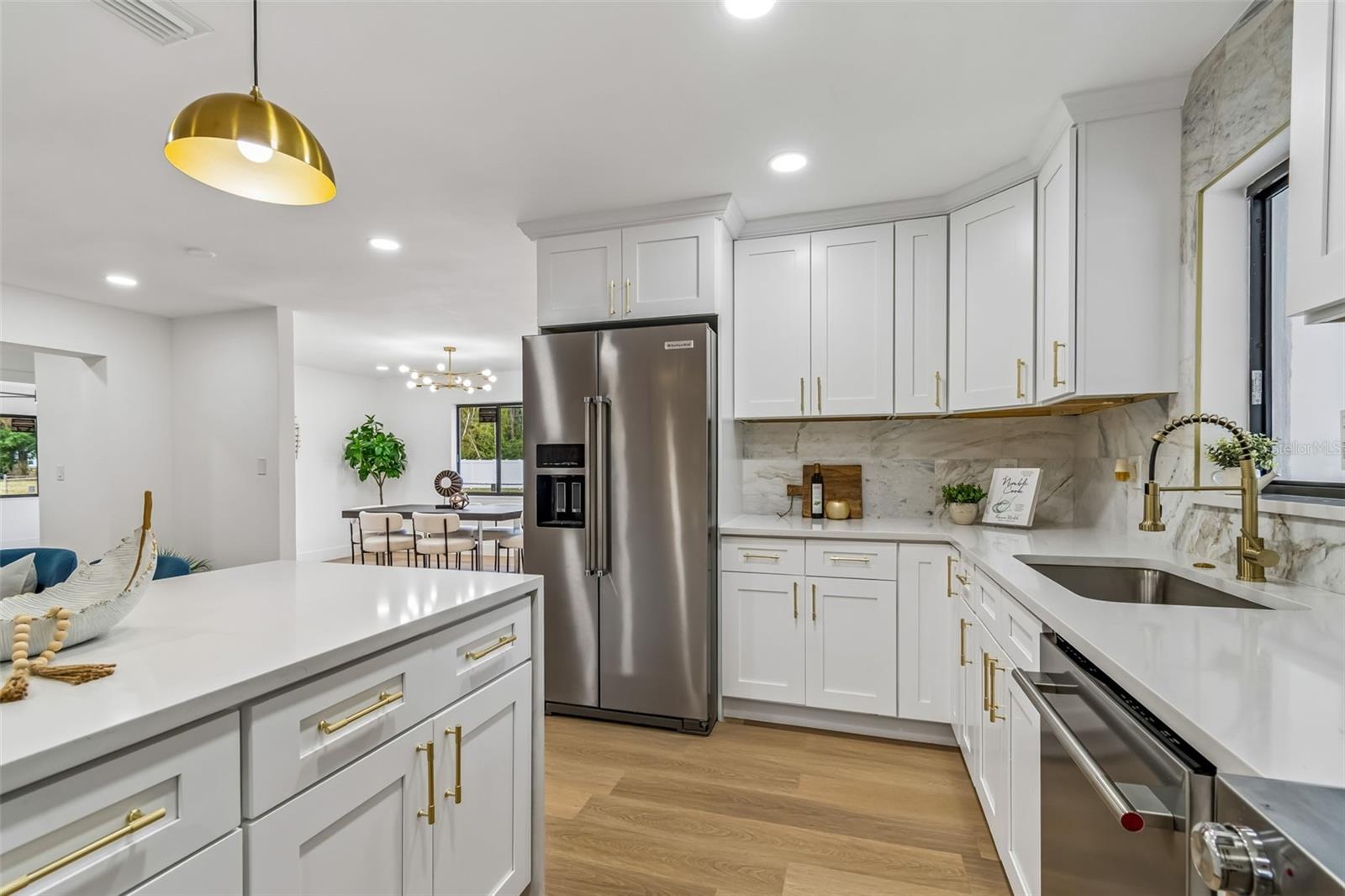 2550 GOMAZ WAY S, ST PETERSBURG, FL, 33712