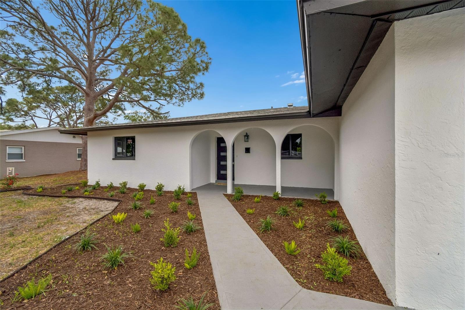 2550 GOMAZ WAY S, ST PETERSBURG, FL, 33712